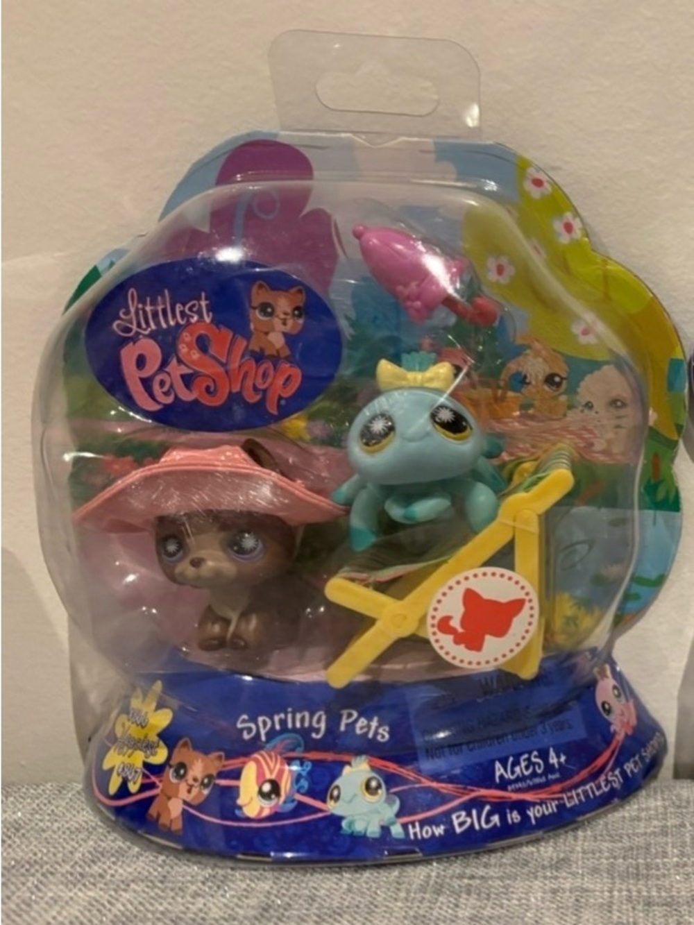 Littlest Pet Shop Brown Pup with Pink Hat & Light Blue Spider